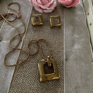 🌺 Vintage necklace